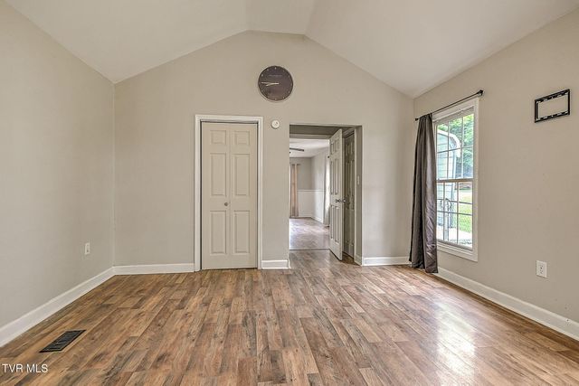 125 Downy Place, Bristol, VA 24201