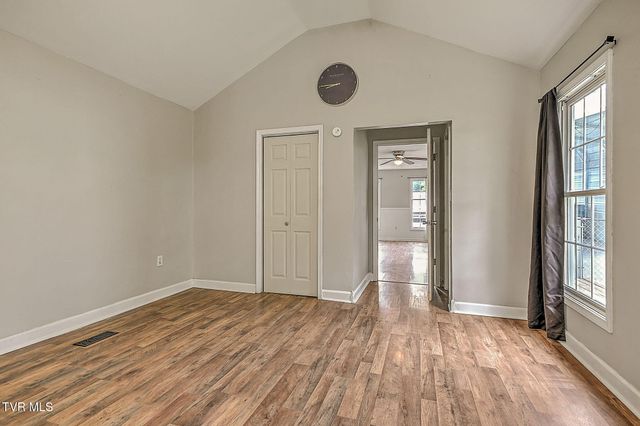 125 Downy Place, Bristol, VA 24201