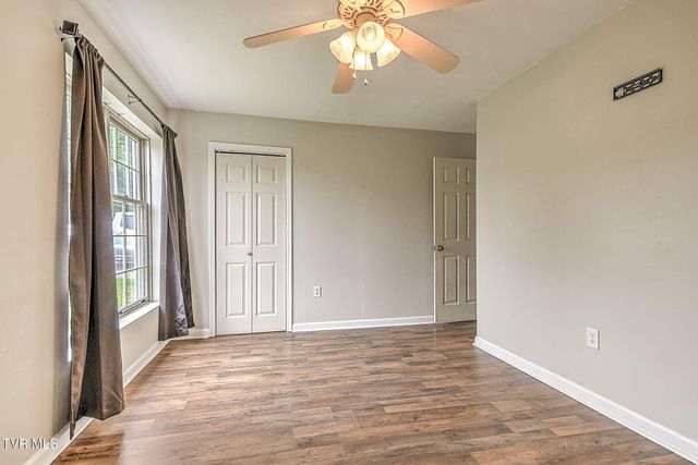 125 Downy Place, Bristol, VA 24201