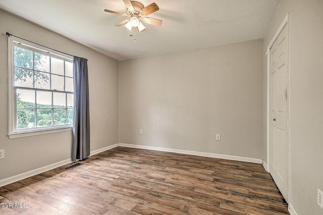 125 Downy Place, Bristol, VA 24201