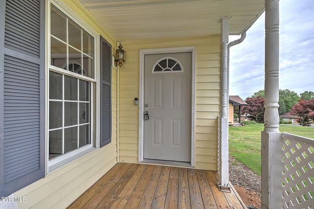 125 Downy Place, Bristol, VA 24201