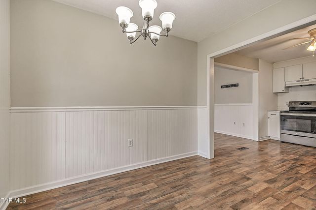 125 Downy Place, Bristol, VA 24201