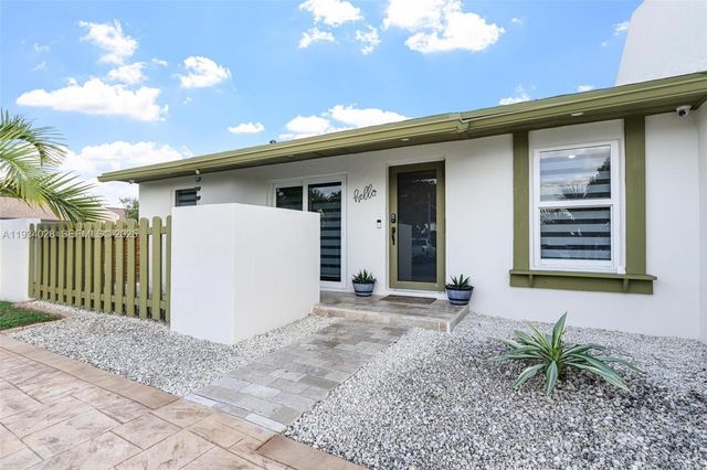 10955 SW 122nd Pl ., Miami, FL 33186