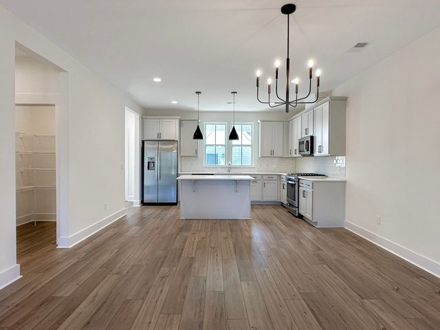 258 Symphony Avenue, Summerville, SC 29486