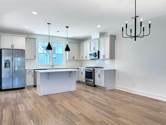 258 Symphony Avenue, Summerville, SC 29486