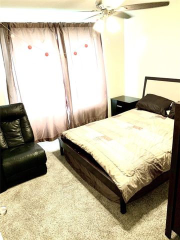 9004 Eastwood Avenue, Cross Roads, TX 76227