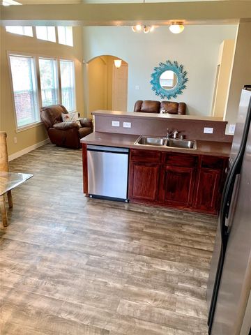 9004 Eastwood Avenue, Cross Roads, TX 76227