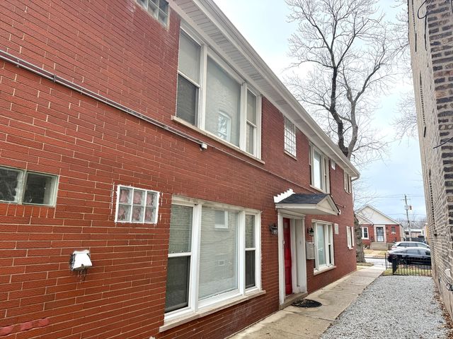 11137 S Emerald Avenue 2N, Chicago, IL 60628