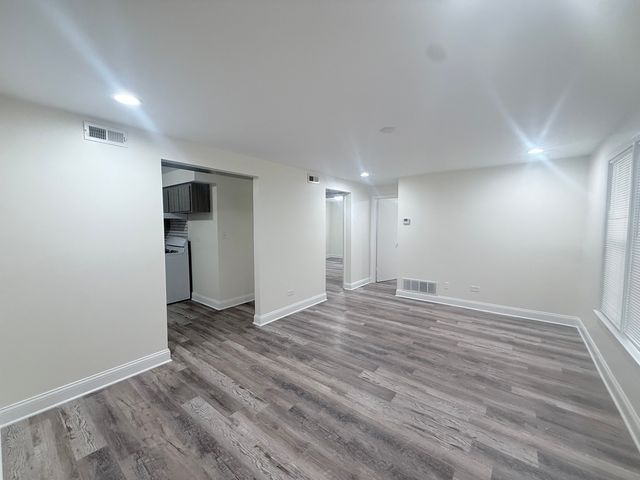 11137 S Emerald Avenue 2N, Chicago, IL 60628