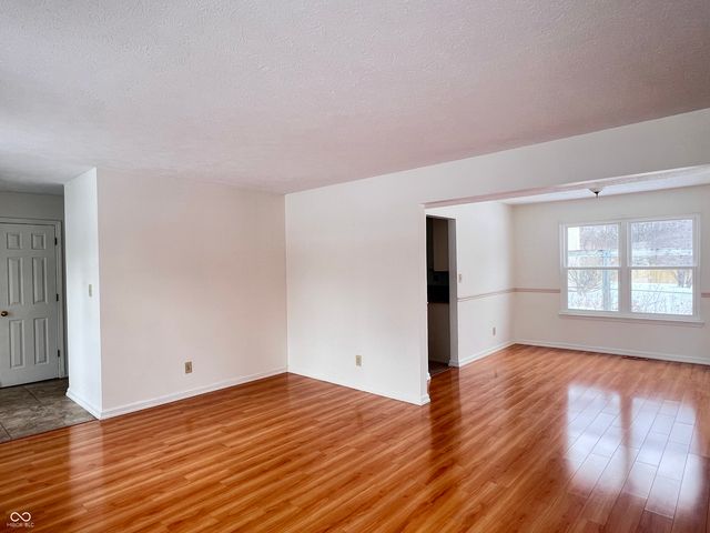 1157 Aqueduct Way, Indianapolis, IN 46280