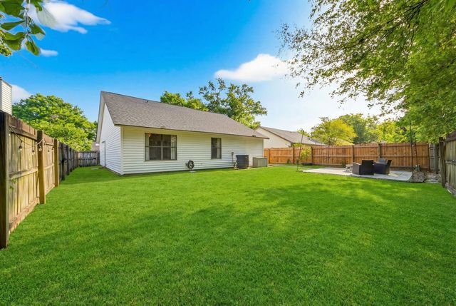 8313 Whitehaven Drive, North Charleston, SC 29420