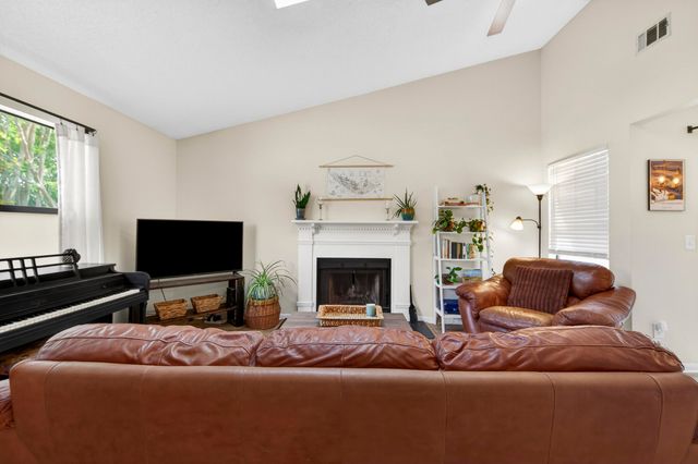 8313 Whitehaven Drive, North Charleston, SC 29420