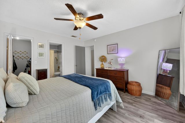 8313 Whitehaven Drive, North Charleston, SC 29420