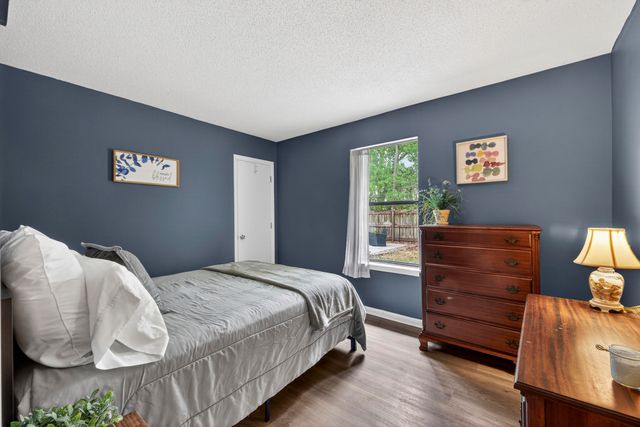 8313 Whitehaven Drive, North Charleston, SC 29420