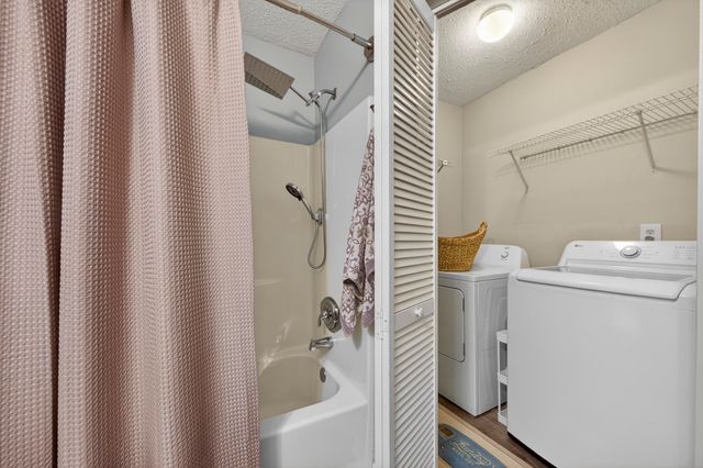 8313 Whitehaven Drive, North Charleston, SC 29420