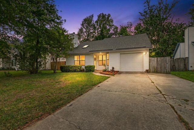 8313 Whitehaven Drive, North Charleston, SC 29420