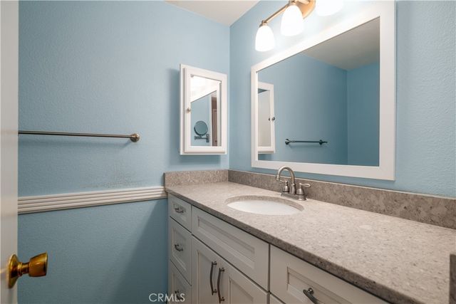 30696 Mira Loma Drive, Temecula, CA 92592