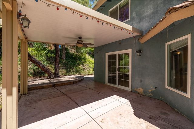 30696 Mira Loma Drive, Temecula, CA 92592