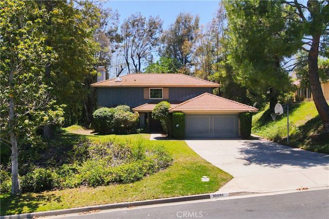 30696 Mira Loma Drive, Temecula, CA 92592