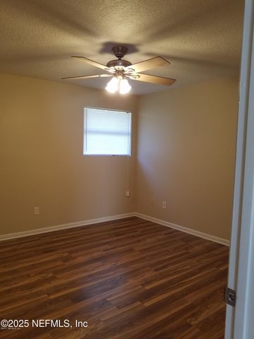 1065 STOCKS Street, Atlantic Beach, FL 32233