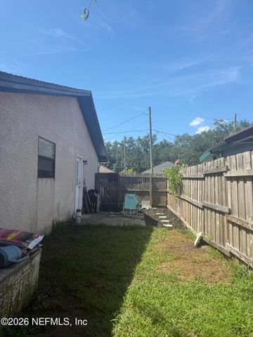 1065 STOCKS Street, Atlantic Beach, FL 32233