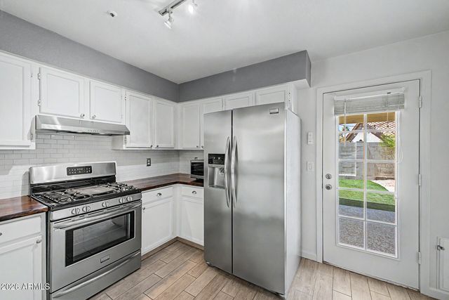 10362 E DAVENPORT Drive, Scottsdale, AZ 85260