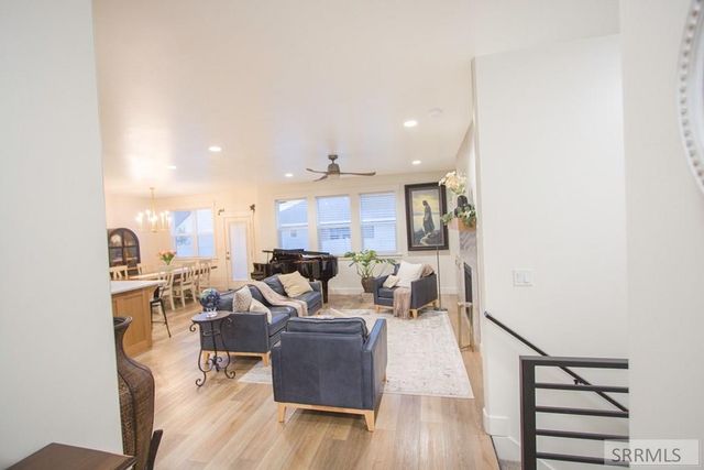 4900 Torcello Drive, Ammon, ID 83406