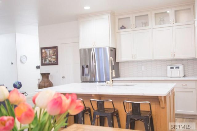 4900 Torcello Drive, Ammon, ID 83406