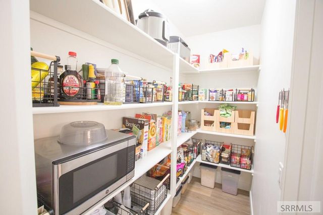 4900 Torcello Drive, Ammon, ID 83406