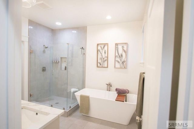 4900 Torcello Drive, Ammon, ID 83406
