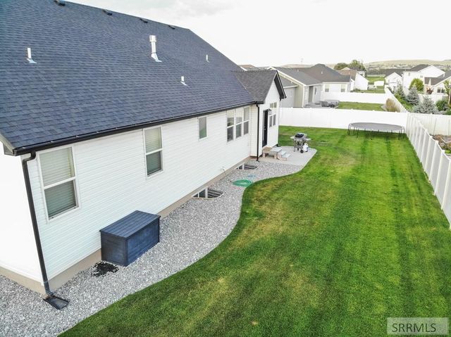 4900 Torcello Drive, Ammon, ID 83406