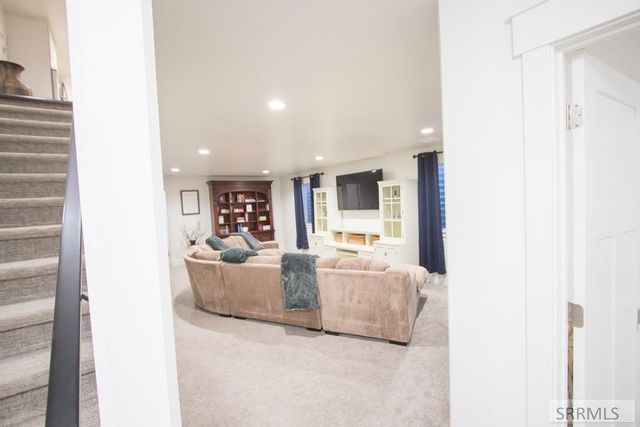 4900 Torcello Drive, Ammon, ID 83406