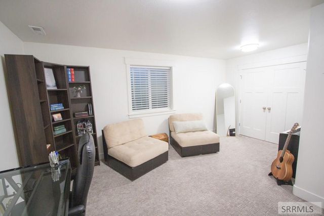 4900 Torcello Drive, Ammon, ID 83406