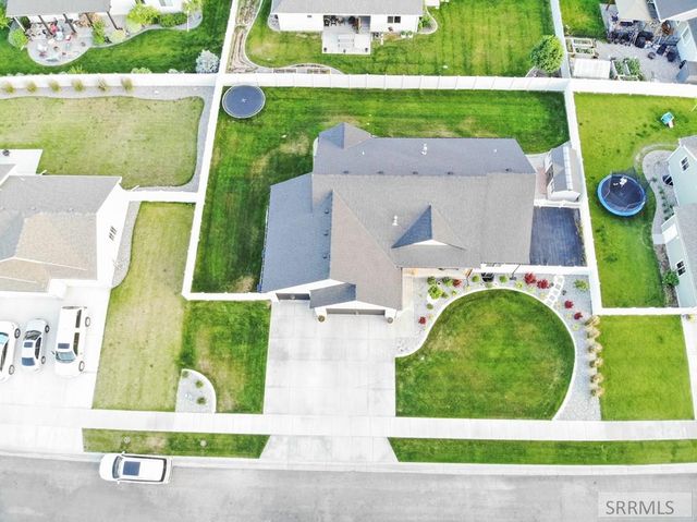 4900 Torcello Drive, Ammon, ID 83406