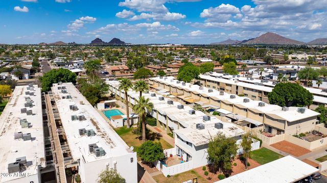 815 N HAYDEN Road B4, Scottsdale, AZ 85257