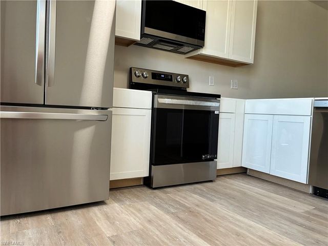 9750 Sassafras CT, Estero, FL 33928