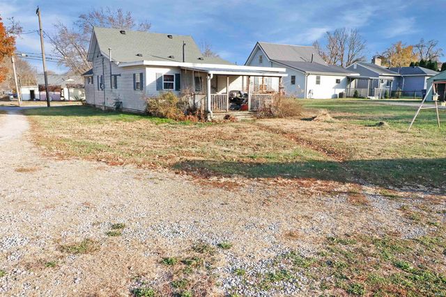 756 Delphi Avenue, Frankfort, IN 46041