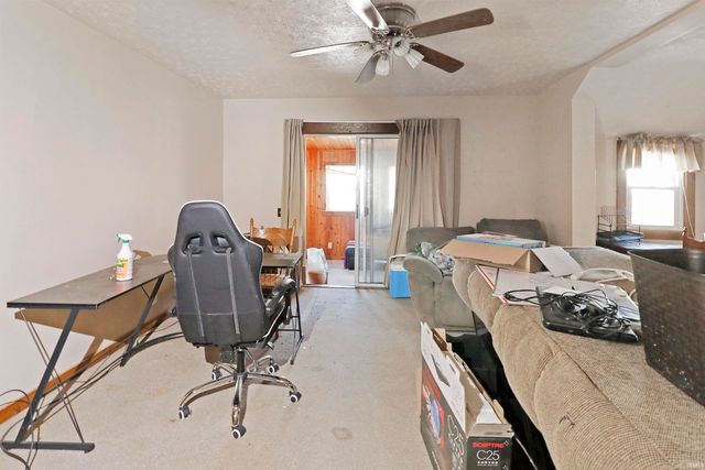 756 Delphi Avenue, Frankfort, IN 46041