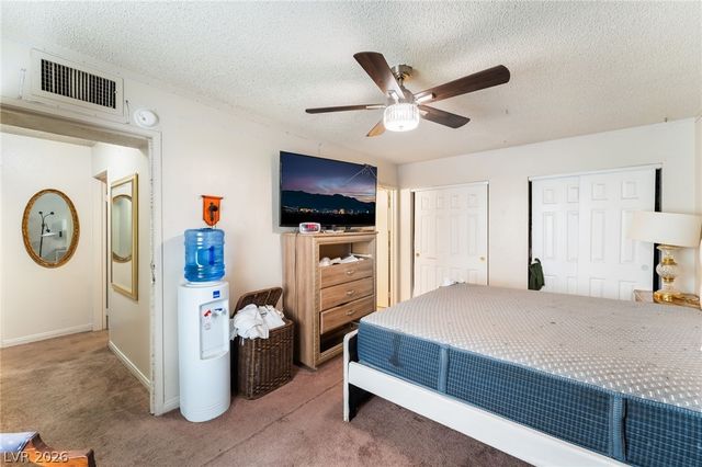 828 Sagman Street, Las Vegas, NV 89101
