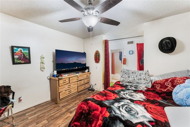 828 Sagman Street, Las Vegas, NV 89101
