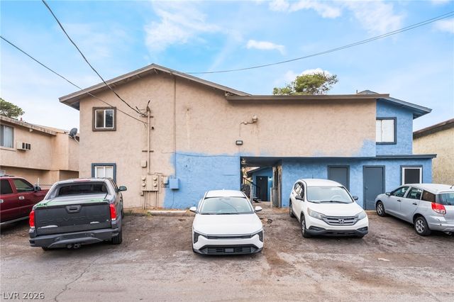 828 Sagman Street, Las Vegas, NV 89101