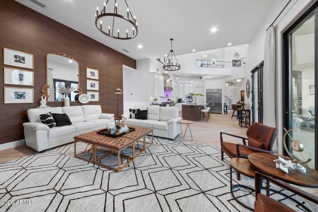 5229 W LONE CACTUS Drive, Glendale, AZ 85308