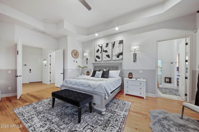 5229 W LONE CACTUS Drive, Glendale, AZ 85308