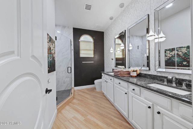 5229 W LONE CACTUS Drive, Glendale, AZ 85308