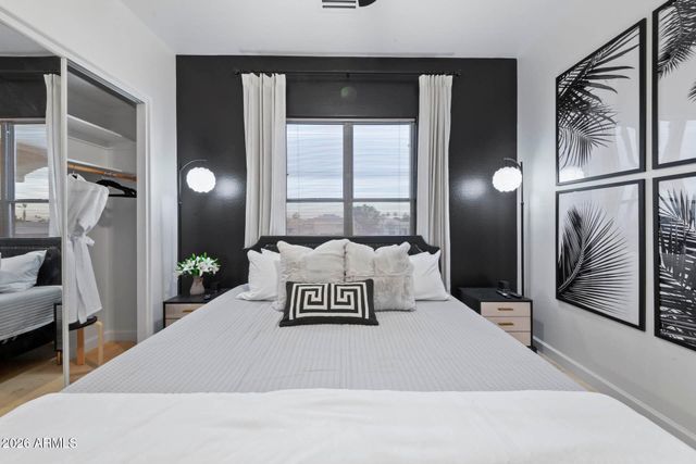 5229 W LONE CACTUS Drive, Glendale, AZ 85308