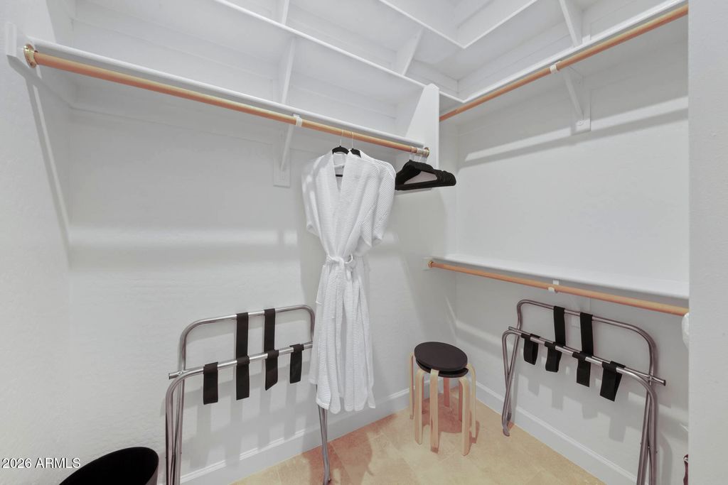 Image 44 of property listing at 5229 W LONE CACTUS Drive, Glendale, AZ 85308