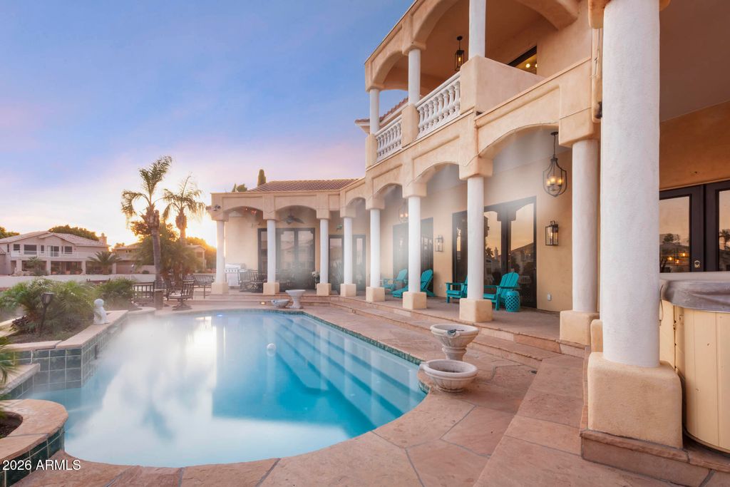 Image 59 of property listing at 5229 W LONE CACTUS Drive, Glendale, AZ 85308