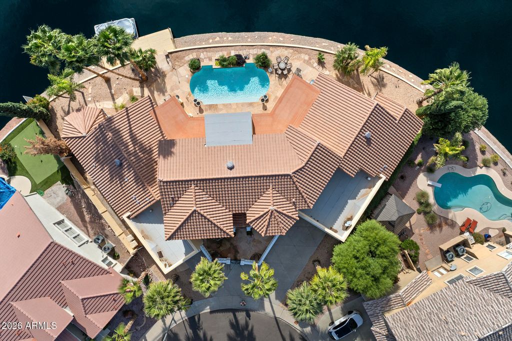 Image 63 of property listing at 5229 W LONE CACTUS Drive, Glendale, AZ 85308