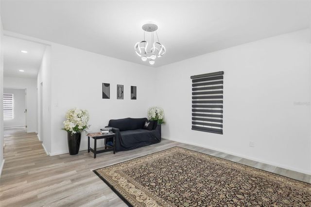 8514 N BRANCH AVENUE, Tampa, FL 33604