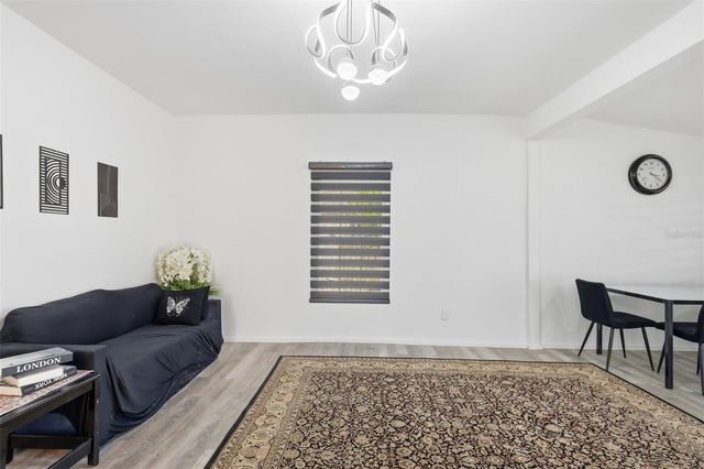 8514 N BRANCH AVENUE, Tampa, FL 33604